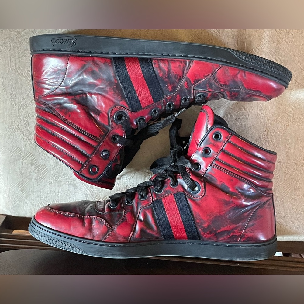 GUCCI sneakers